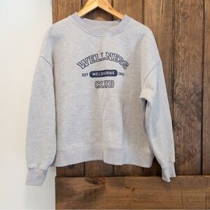 WILO The Label Gray Crewneck Melbourne Wellness Club Sweatshirt Medium
